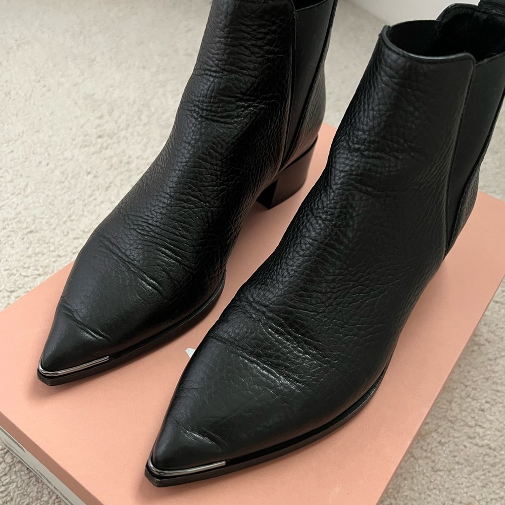 Acne Jensen Ankle Boots. Black size 37